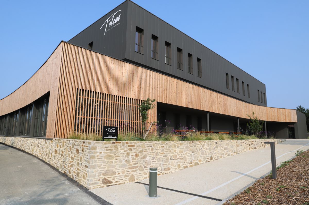 ecole de commerce totem à rennes